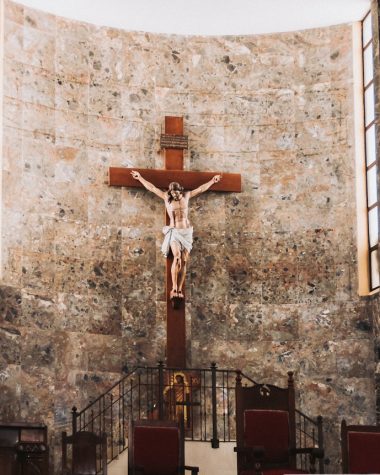 Header image for: Understanding the Significance of Easter in Christian Faith