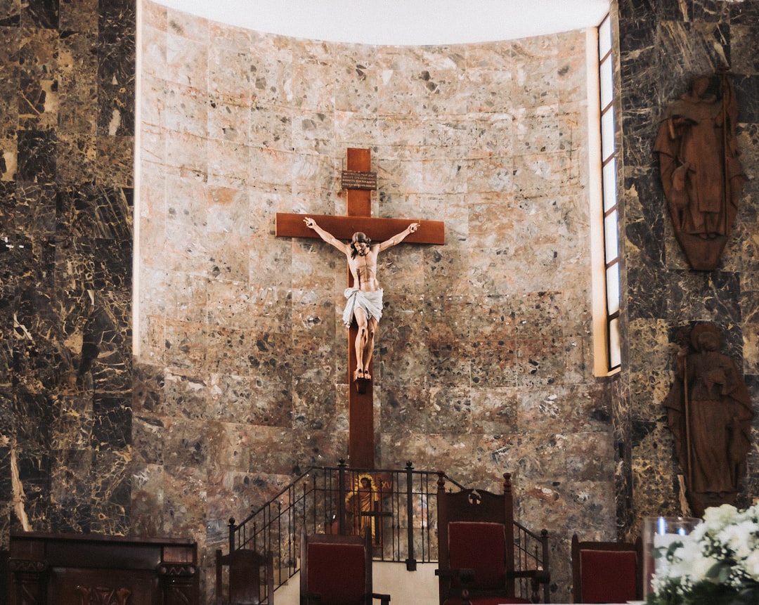 Header image for: Understanding the Significance of Easter in Christian Faith
